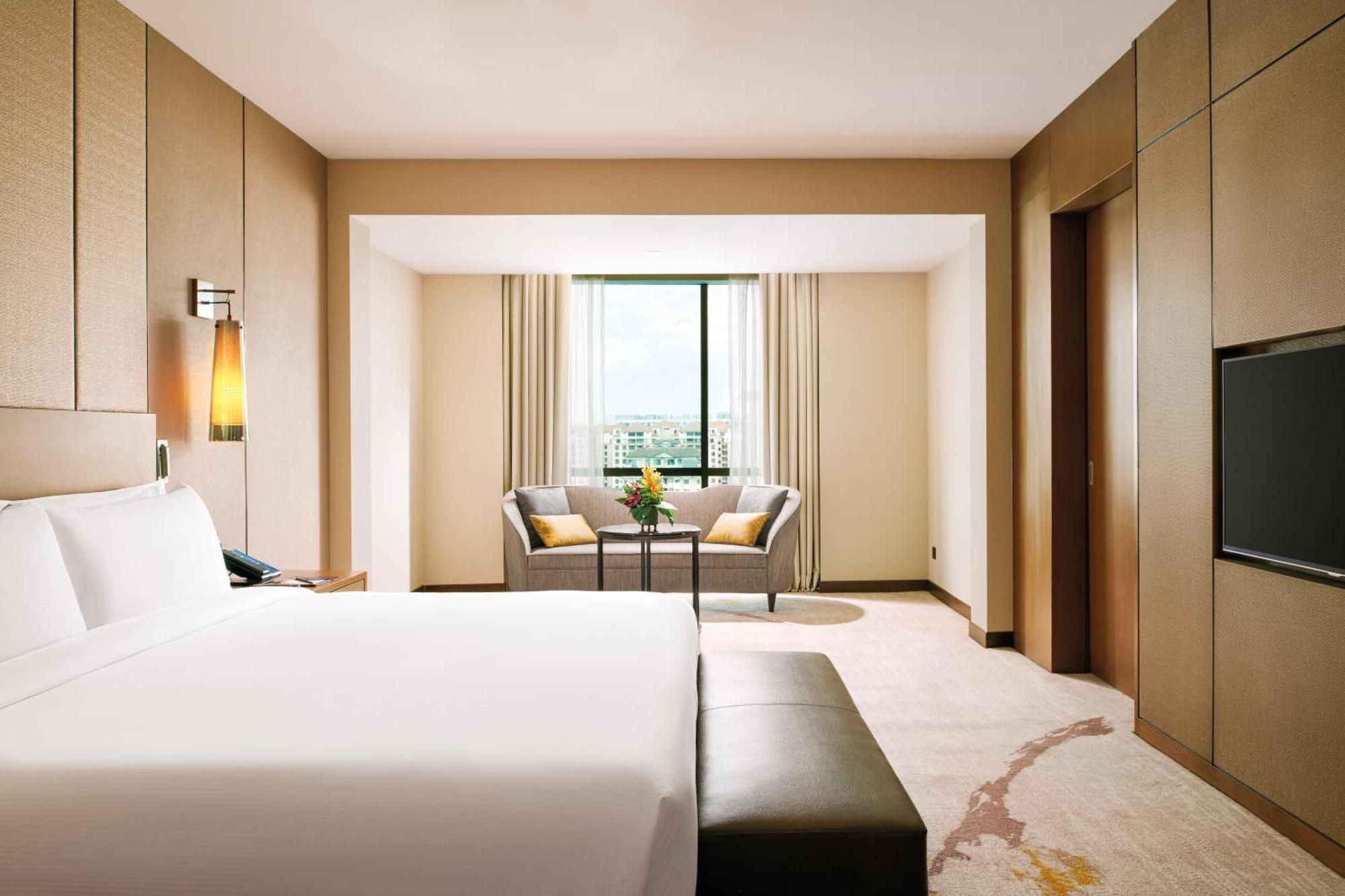 Отель Hilton Кота-Кинабалу Экстерьер фото
